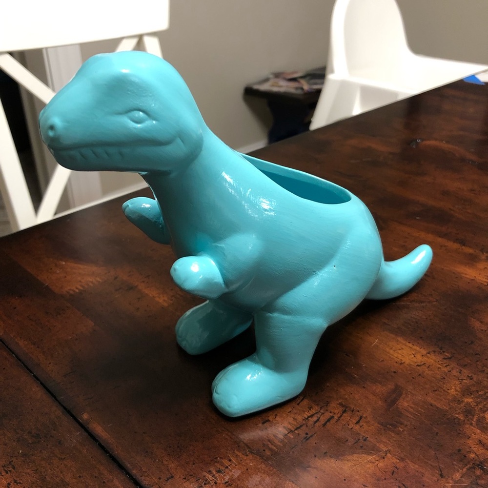 Dinosaur Planter!